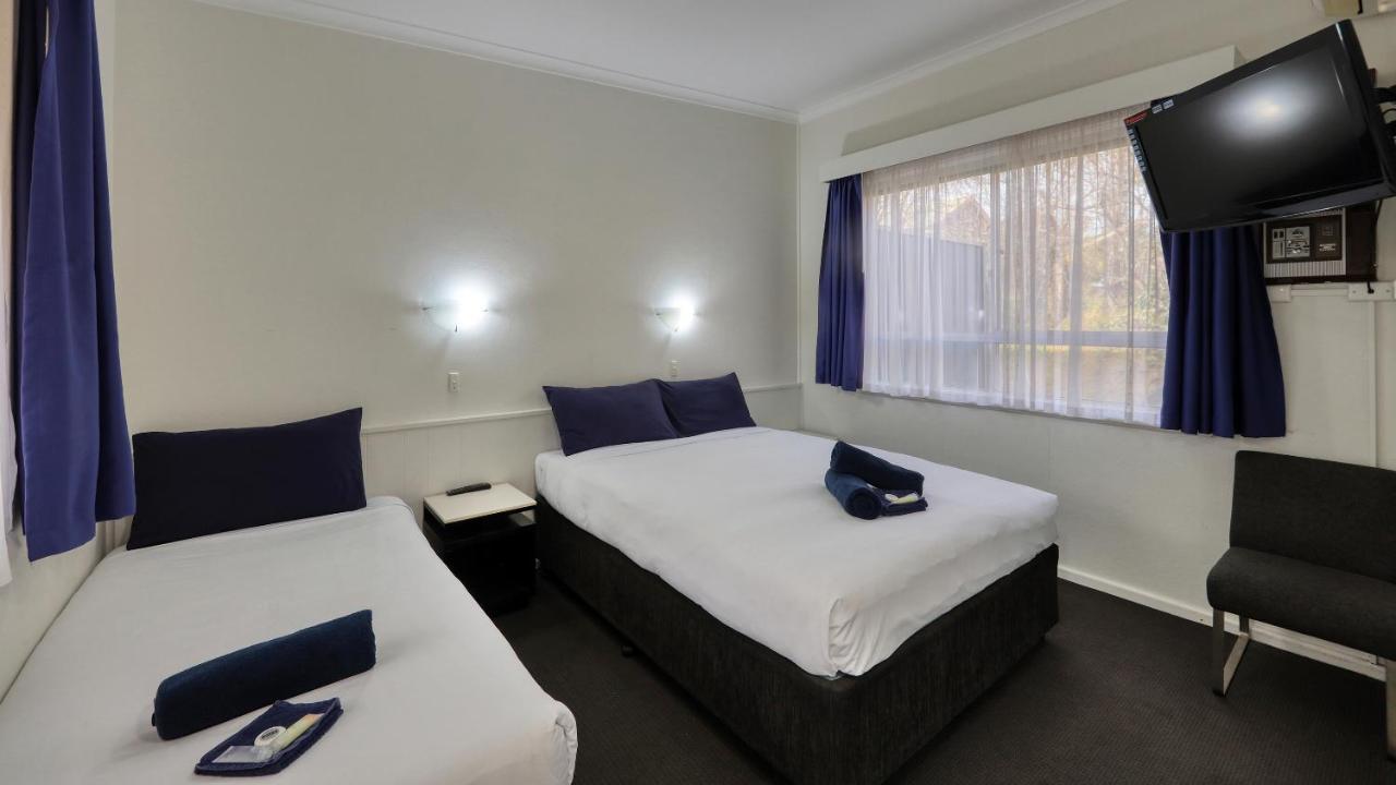 Hamilton Hume Motor Inn Ясс Екстер'єр фото