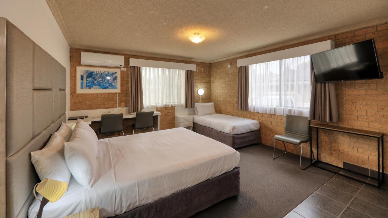 Hamilton Hume Motor Inn Ясс Екстер'єр фото